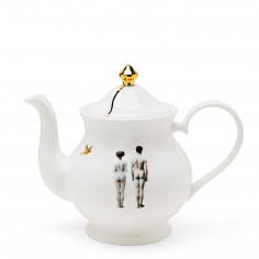 The Models Large Teapot